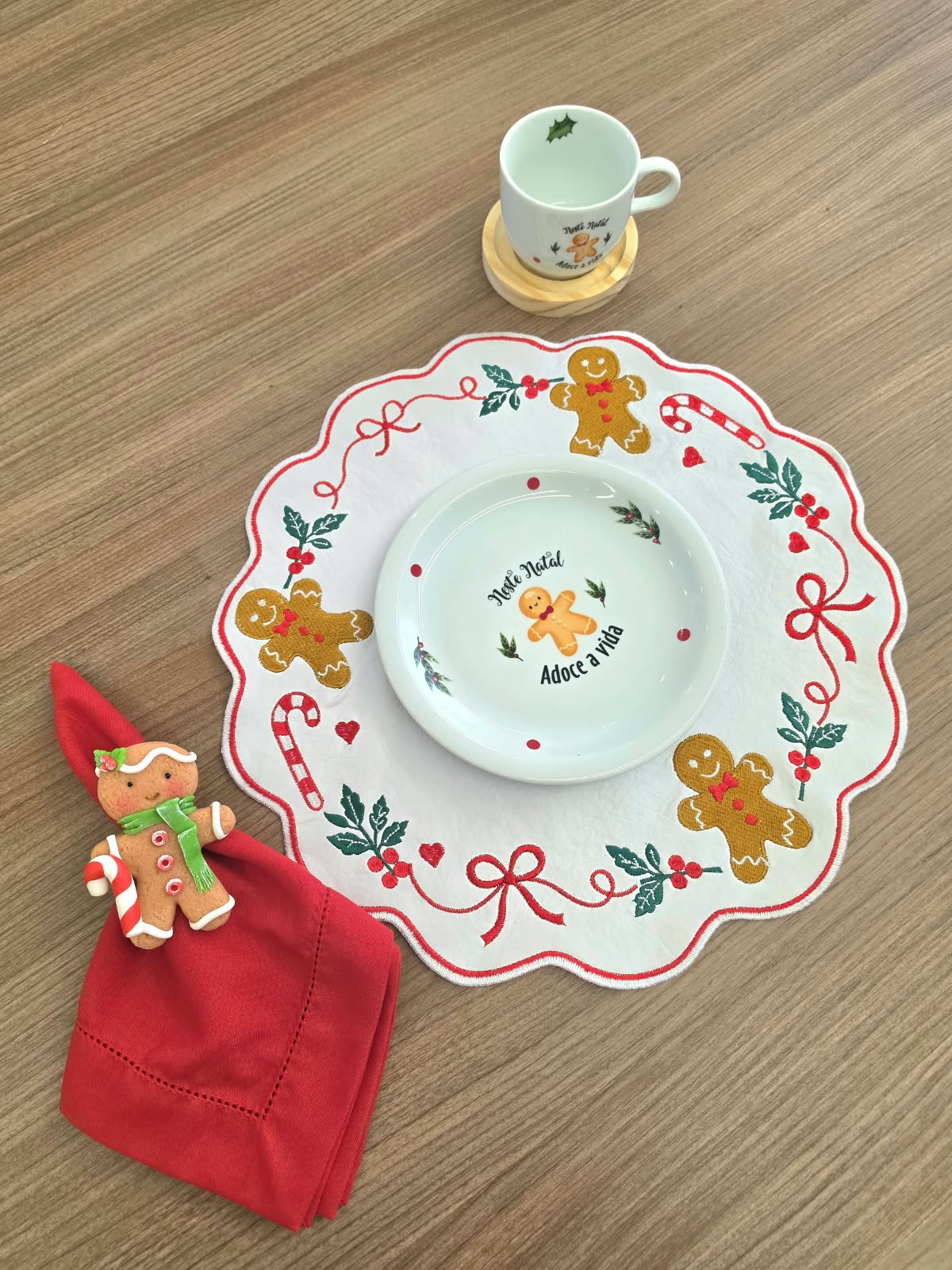 Conjunto com 4 Pratos de Sobremesa Gingerbread
