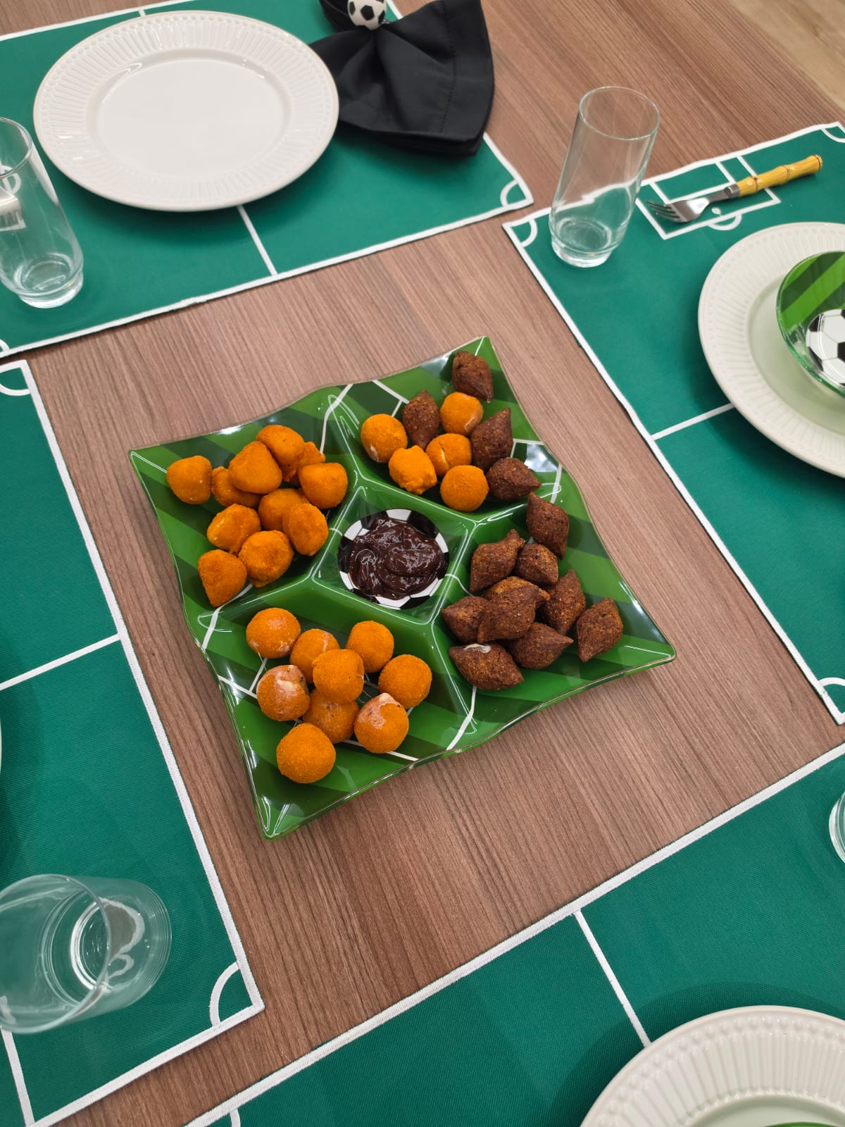 Petisqueira de Futebol 5 divisórias